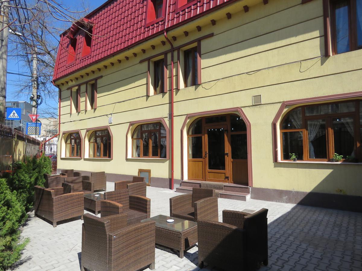 Hotel Foisor Bucharest Exterior photo