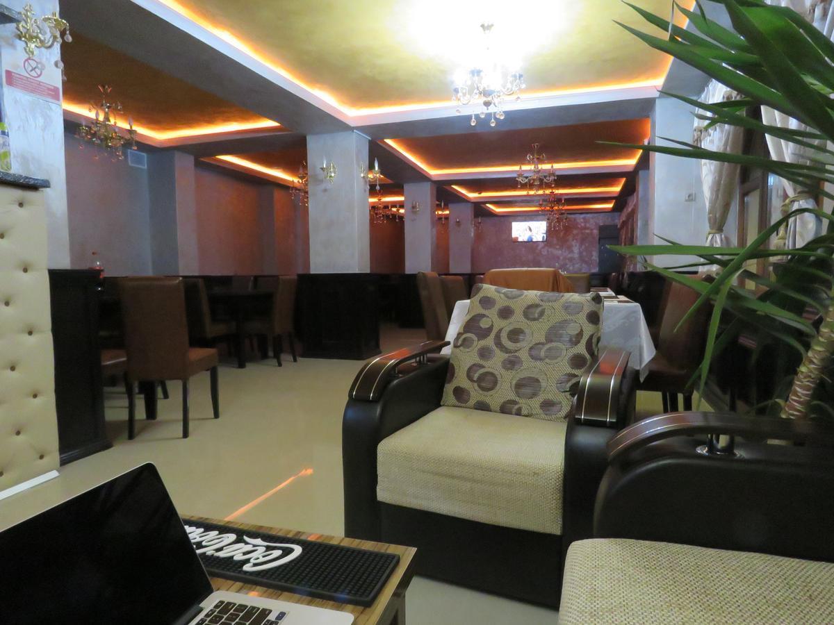 Hotel Foisor Bucharest Exterior photo